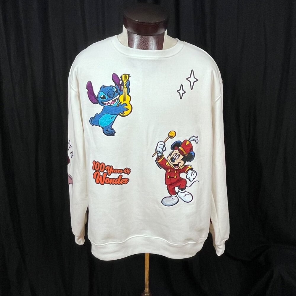 NWOT Cream Disney 100 Crewneck Sweatshirt Size L Juniors‎ (11-13)